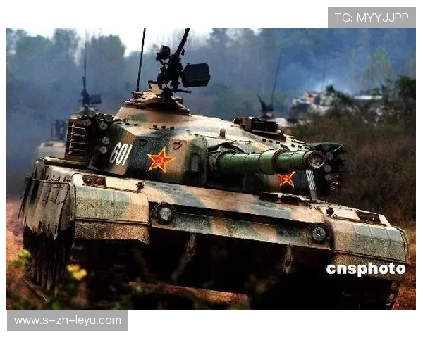 前锋在训练中被练成“反抢即射”的高效终结者