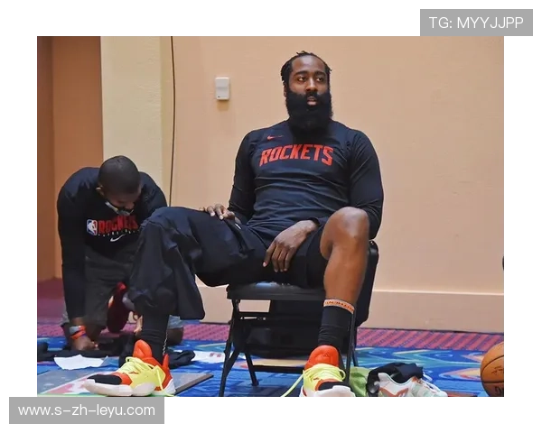 哈登换发型太惊艳，粉丝：这是新战术吗？