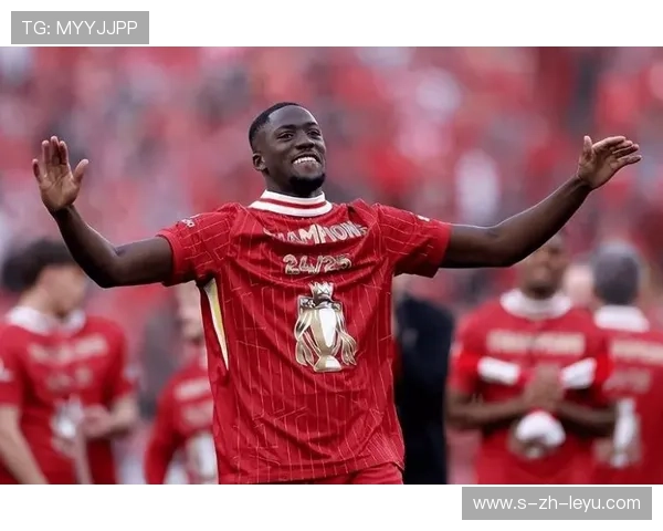 利物浦抓住节奏差切换,科纳特后场传球极具威胁 利物浦抓住节奏差切换,科纳特后场传球极具威胁